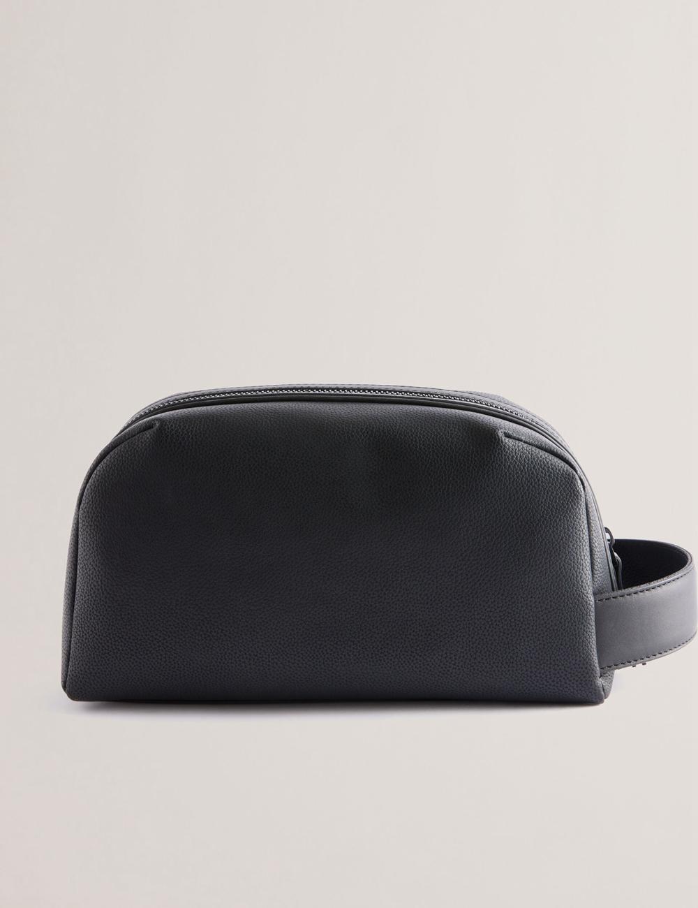 Black Ted Baker LANIIS - Grained Bonded Leather Men Wash Bags | Ireland  0593-BSTVP