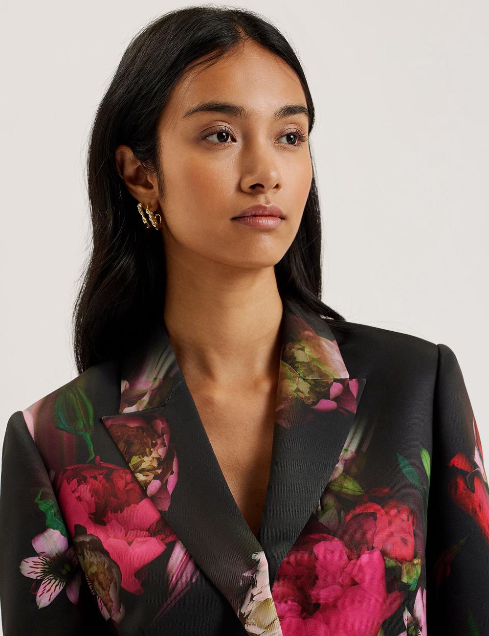 Black Ted Baker OKUNI - Fitted Floral Print Tailored Women Blazers | Ireland  2680-PJADB