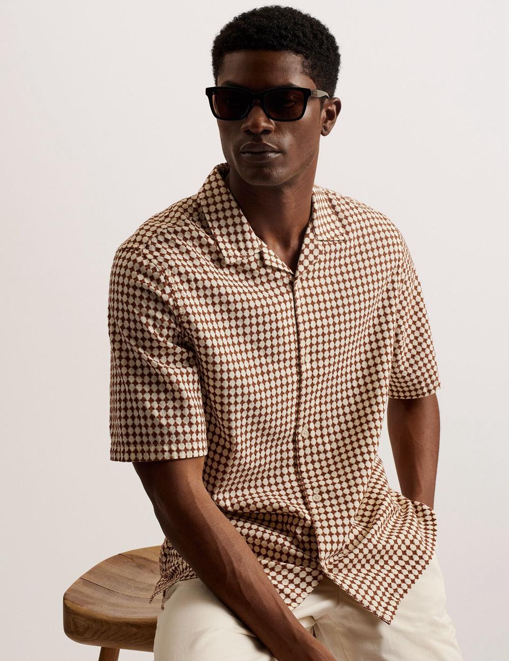 Brown Ted Baker OISE - Textured Grid Cotton Short Sleeve Men Casual Shirts | Ireland  1583-EDWVL