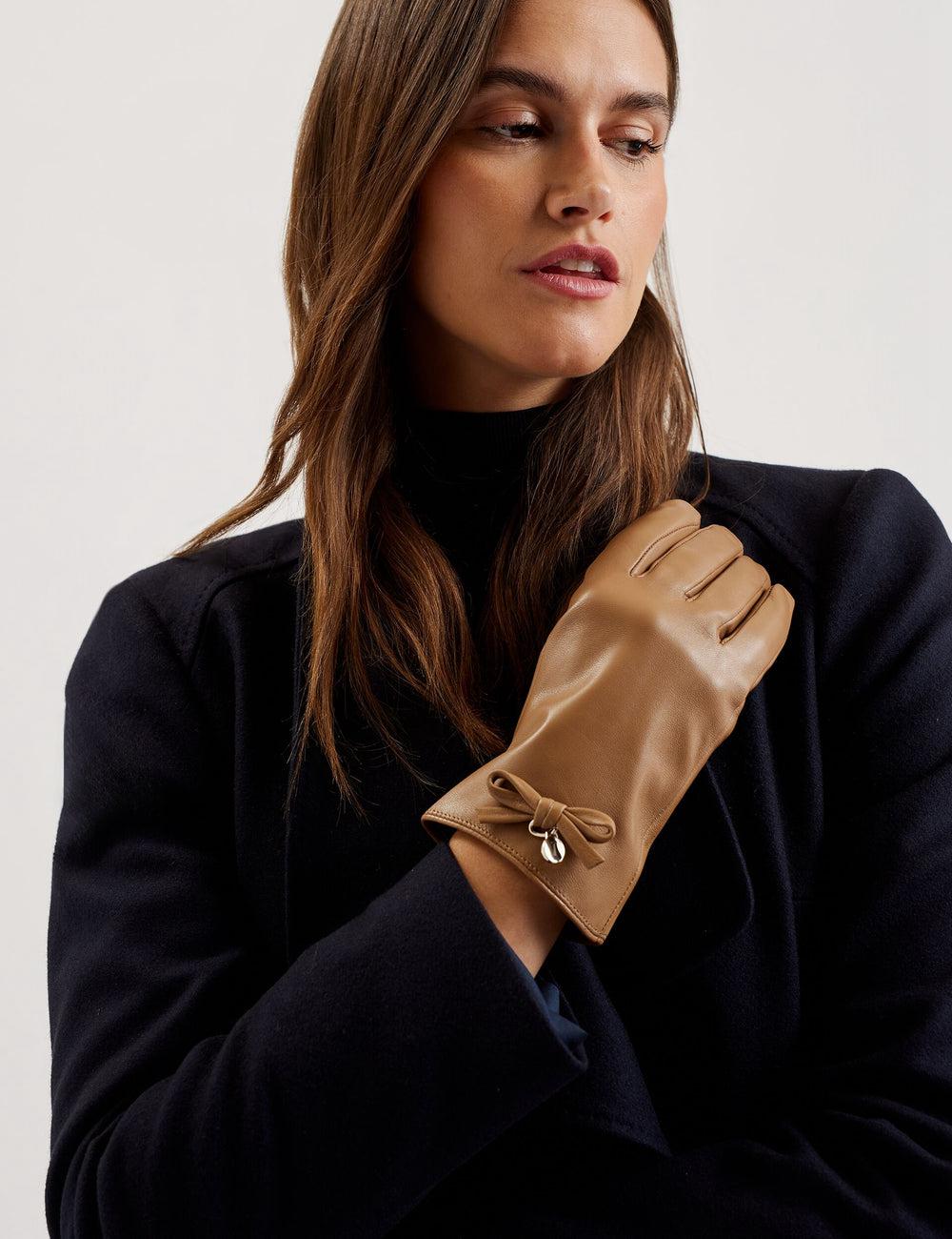 Camel Ted Baker SHERYYS - Bow Detail Soft Leather Women Gloves | Ireland  9376-LGREC