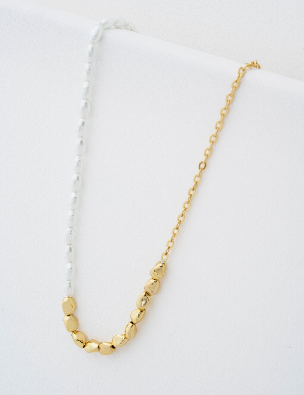 Gold Ted Baker ILENIE - Island Pearl Beaded Women Necklaces | Ireland  3298-ISDYN