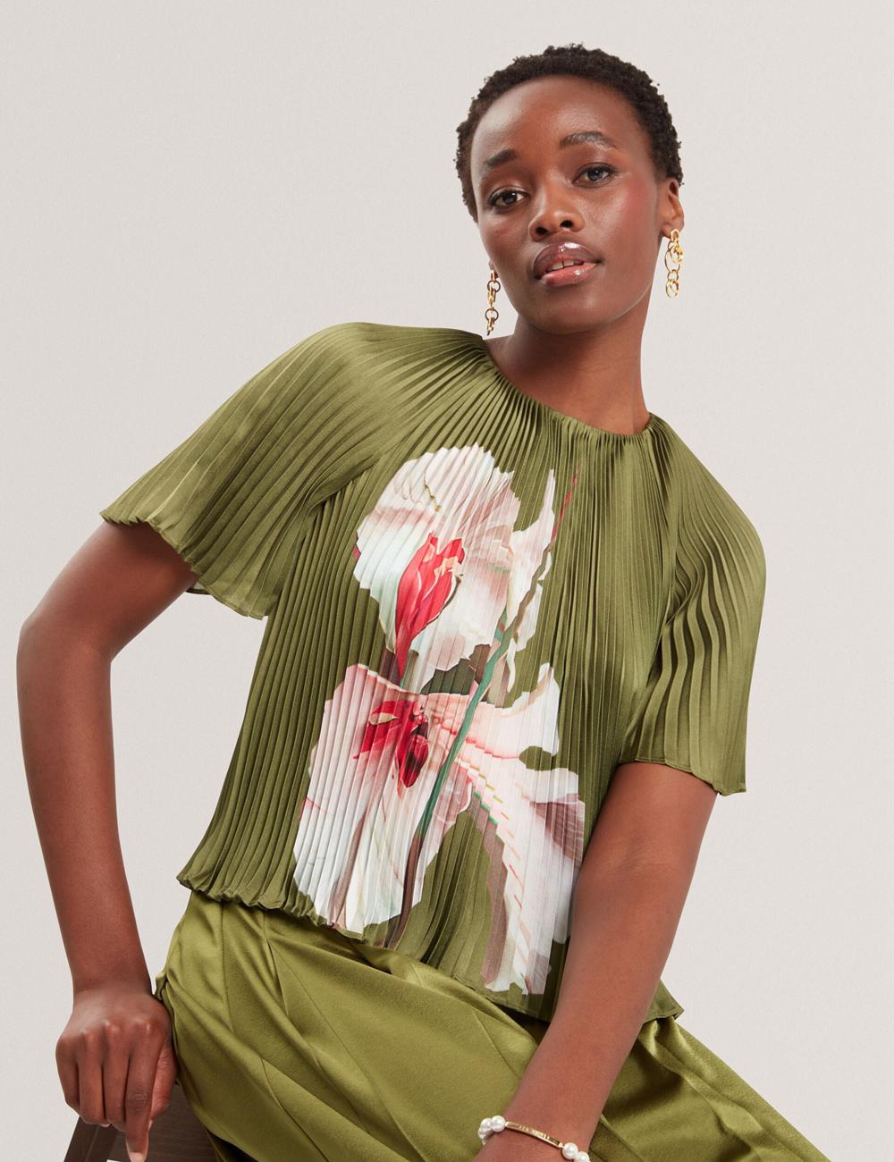 Green Ted Baker LIONAA - Floral Graphic Pleated Satin Short Sleeve Women Blouses | Ireland  7312-AXYET