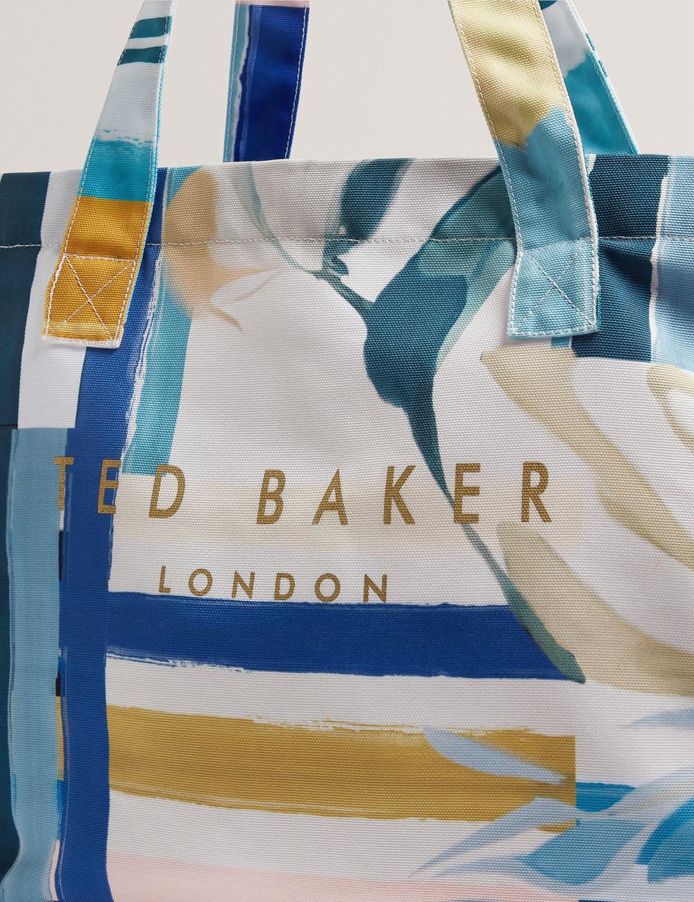 Green Ted Baker SHELYSS - Printed Beach & Flip Flops Set Women Tote Bags | Ireland  2597-VPLBX