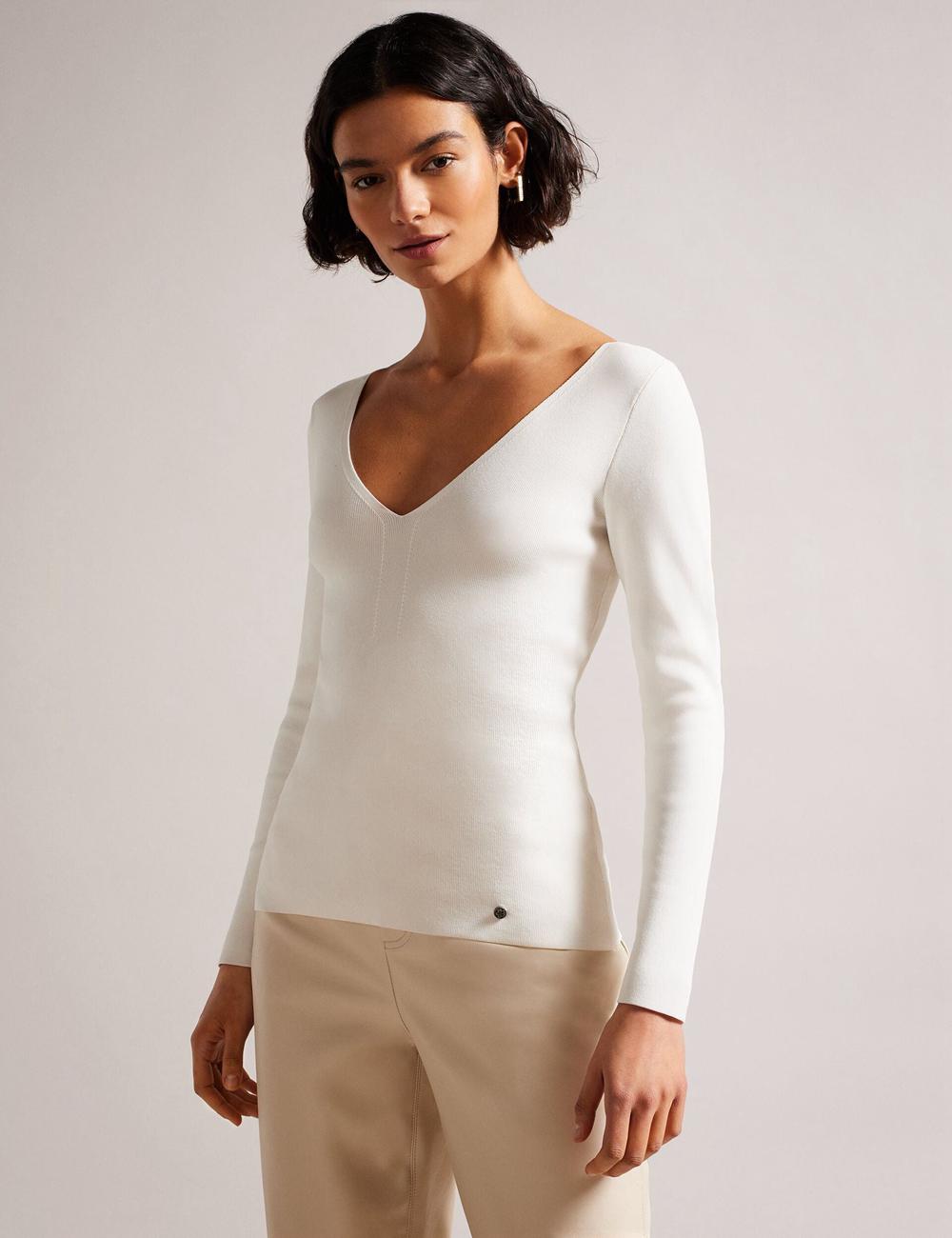 Ivory Ted Baker CILESTE - Fitted V-Neck Long Sleeve Knit Top Women Jumpers | Ireland  6375-KVZQO
