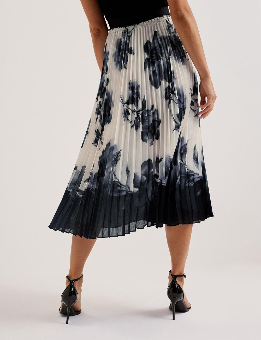 Ivory Ted Baker EMISTA - Monochrome Print Pleated Women Midi Skirts | Ireland  1759-HBFKN