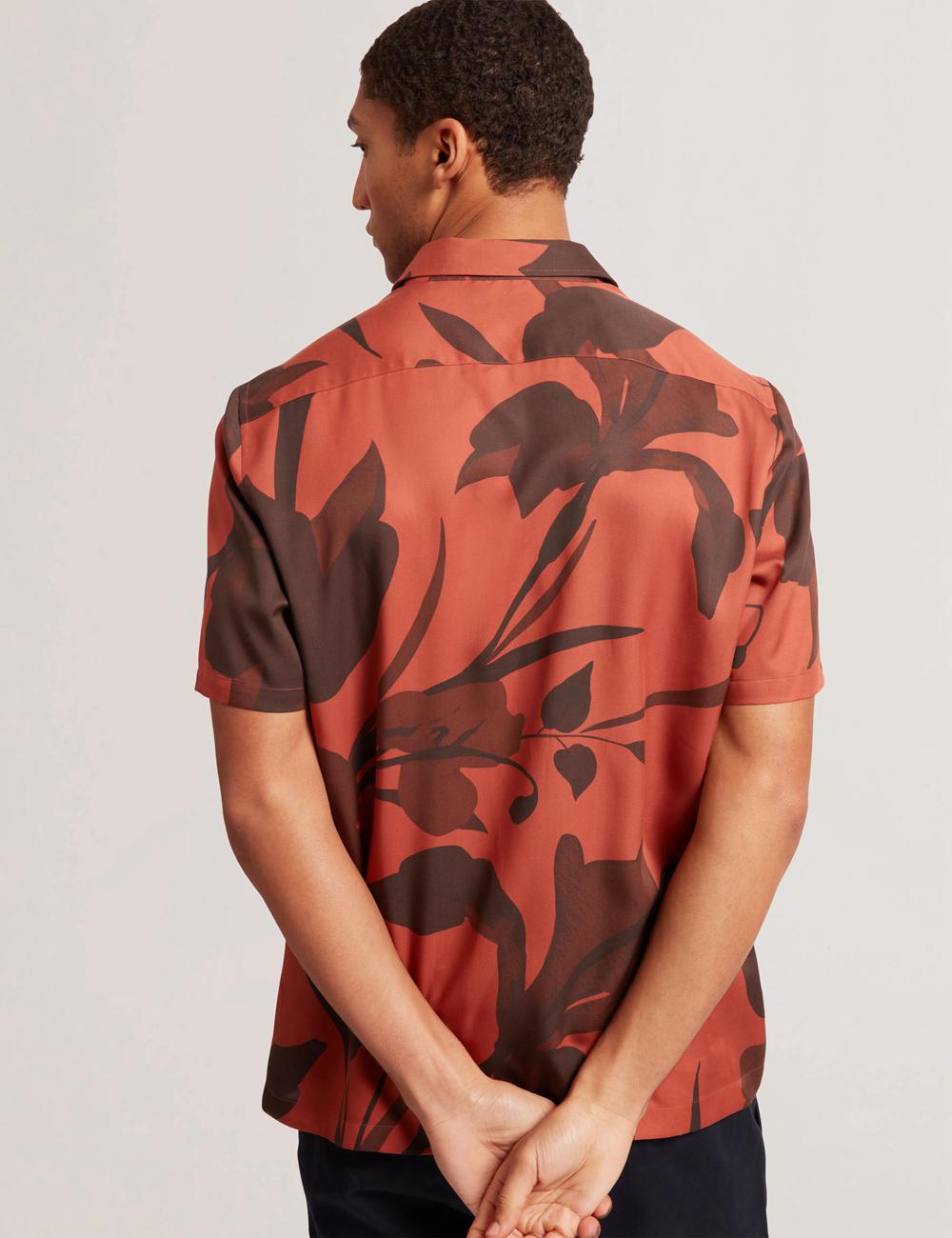 Red Ted Baker PINEDA - Short Sleeve Relaxed Floral Print Men Casual Shirts | Ireland  3186-GDZWP