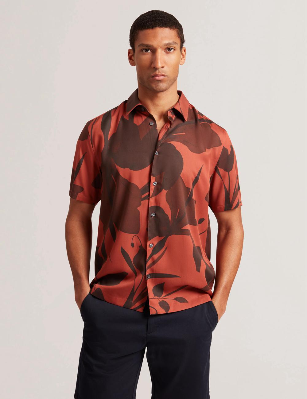 Red Ted Baker PINEDA - Short Sleeve Relaxed Floral Print Men Casual Shirts | Ireland  3186-GDZWP