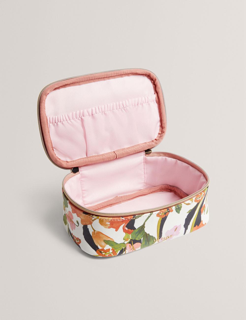 White Ted Baker LOUIAA - Floral Printed Small Top Handle Women Wash Bags | Ireland  5879-EQJGA